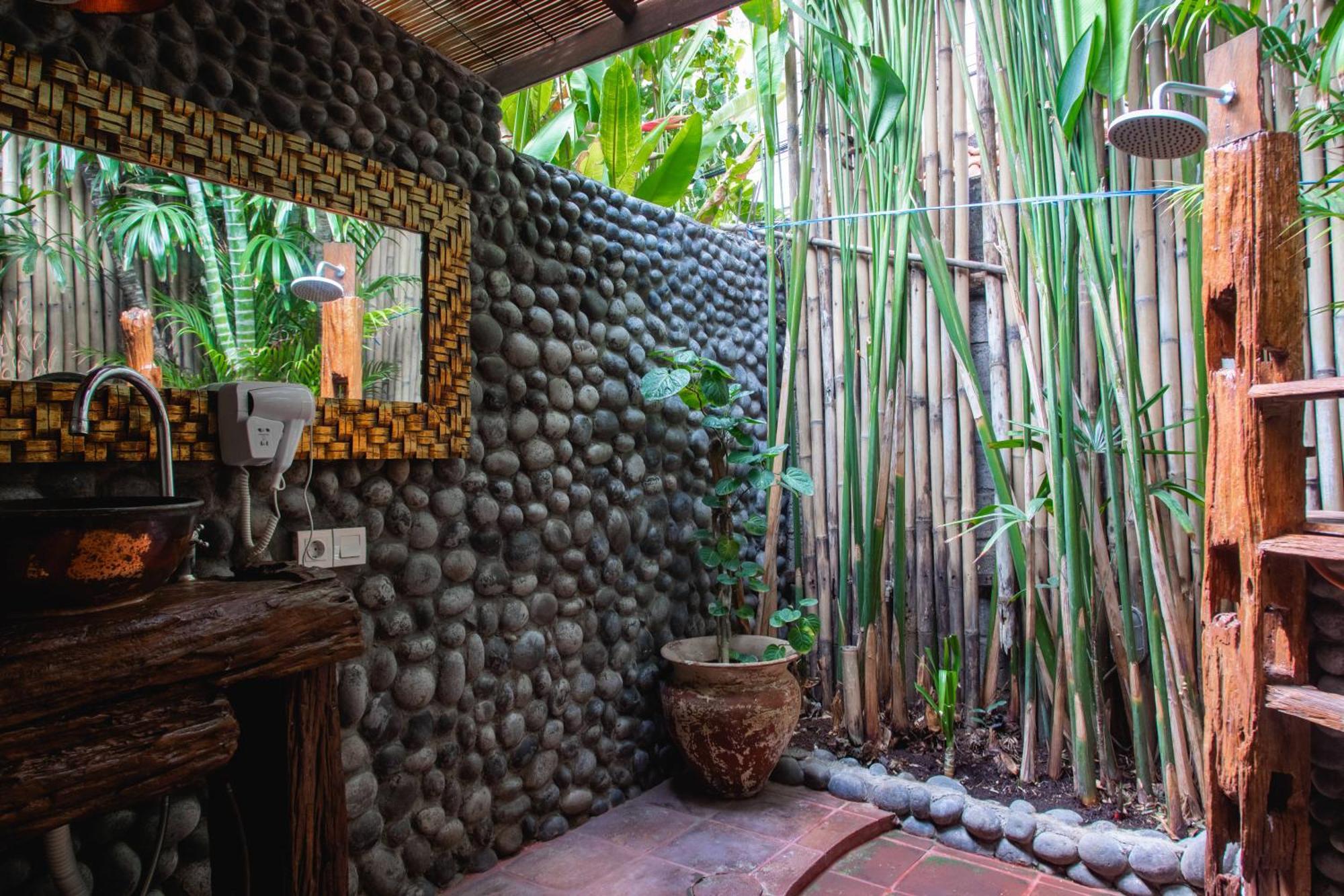 Ocean Star Villa Five Near The Kudeta Beach 塞米亚克 外观 照片