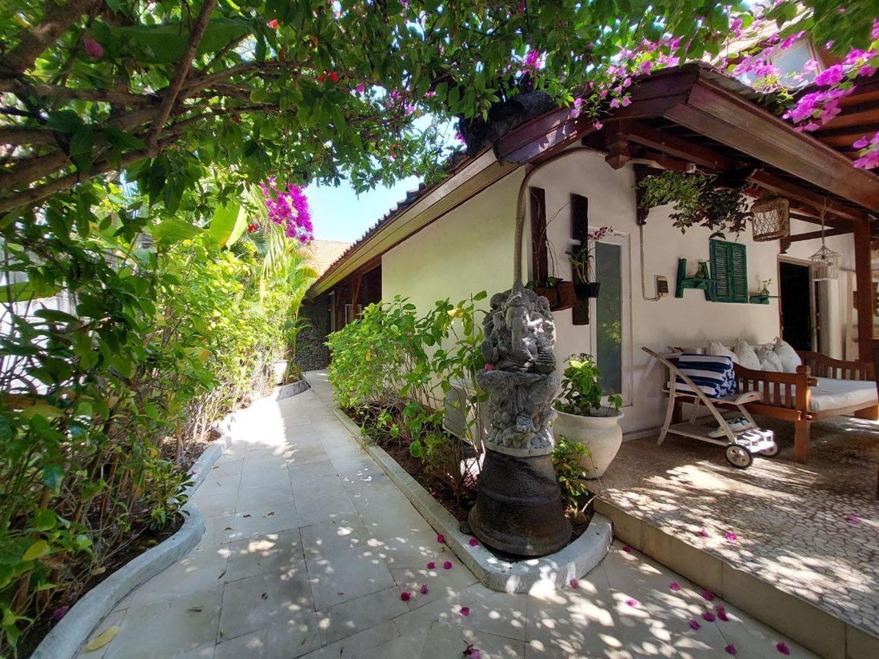 Ocean Star Villa Five Near The Kudeta Beach 塞米亚克 外观 照片